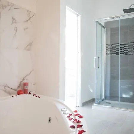 Pink Intimate Jacuzzi Trastevere - Collection *